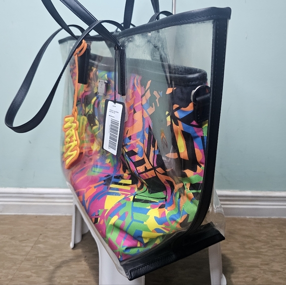 NWT MCM Portuna Medium Clear Graphic Logo Aren Cube Leather Trim Shopper Tote - Picture 7 of 17